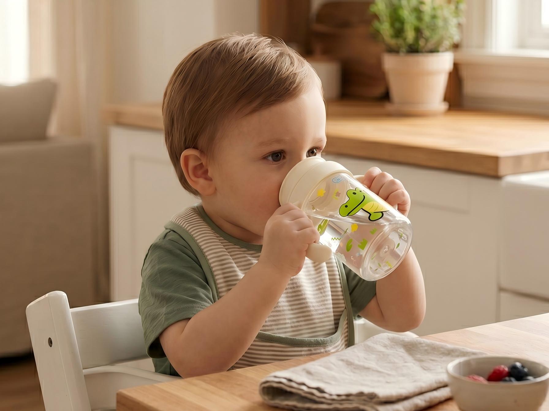 Baby hydration signs by age: what to look for